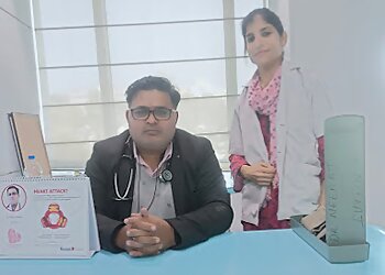 Dr. Neeraj Sharma, MBBS, MD, DNB, MNAMS