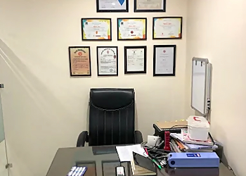 Dr. Neha Jain, MBBS, MD - VIJRA FAMILY & DIABETIC CLINIC