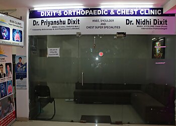 Dr. Nidhi Dixit, MBBS, DTCD, DNB - DIXIT'S ORTHOPAEDIC & CHEST CLINIC