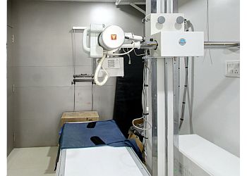 Dr. Nidhi Dixit, MBBS, DTCD, DNB - DIXIT'S ORTHOPAEDIC & CHEST CLINIC