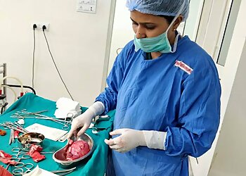 Dr. Nidhi Jain, MBBS, MS