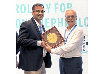 Dr. Nikhil Bhasin, MBBS, MD, DM