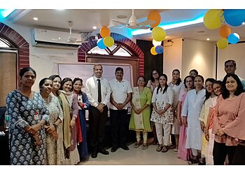 Dr. Nikhil Bhasin, MBBS, MD, DM