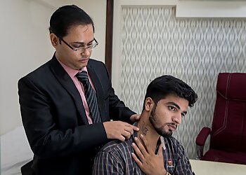 Dr. Nikhil Ghubade MBBS, DNB, MCh - PRISTINE