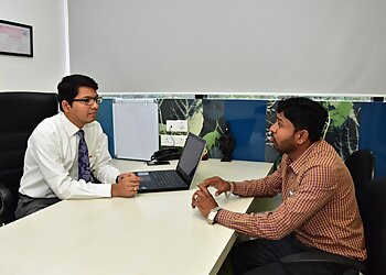 Dr. Nilesh Palasdeokar, MBBS, MD, DM - BRAIN & SPINE CLINIC