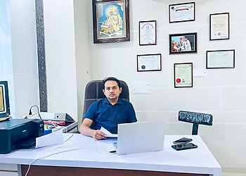 Dr. Nirav Mehta, MBBS, MS, MCh - TWISHA UROLOGY AND PAEDIATRIC HOSPITAL