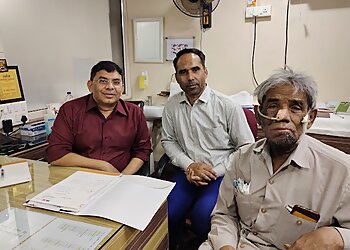 Dr. Nitin Tomar, MBBS, MS, FICS - KOKILABEN DHIRUBHAI AMBANI HOSPITAL