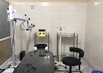 Dr. Nitish Narang, MBBD, MS - NARANG NETRALAYA