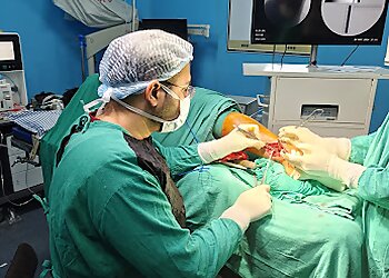 Dr. Paramjit Singh, MBBS, MS