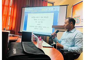 Dr. Parth Singh, MBBS, MD