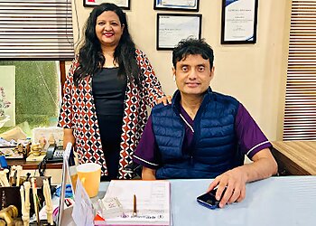 Dr. Peeyush Sharma, MBBS, MS - GANGA ORTHOCARE