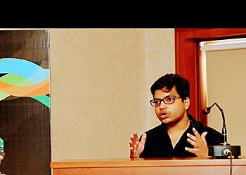 Dr. Piyush Goyal MD, DM - AURA CLINIC