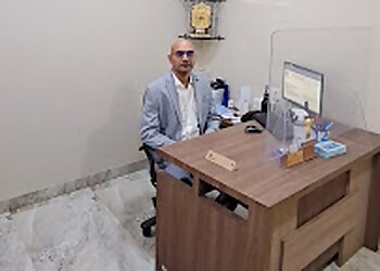 Dr. Piyush Jain, MBBS, MD