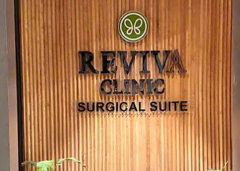 Dr. Prabdeep Sohi, MBBS, MS, M.Ch - REVIVA CLINIC