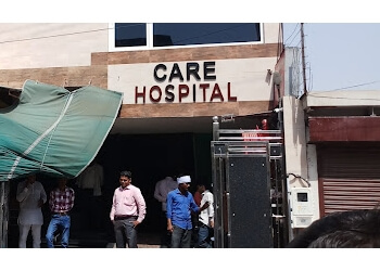 Dr. Prabhat Agrawal, MBBS, MD (Gold Medalist), FIACM, FACP, MAMS, FRCP, PG Diploma of Diabetes