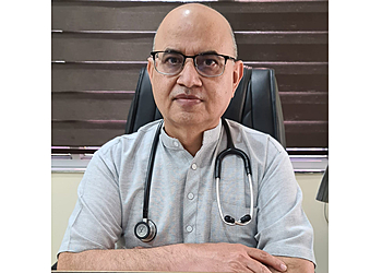 Dr. Pradeep Kumar, MBBS, MD, DM, DNB - MEERUT KIDNEY HOSPITAL