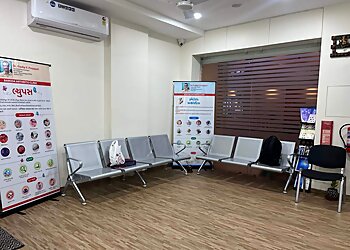 Dr. Pradip Prajapati, MBBS, MD, PGDGM, PDCR - BARODA ARTHRITIS CLINIC