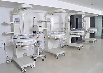 Dr. Prakash Vaghela, MBBS, MD - Nice Children Hospital