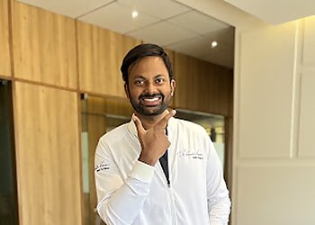 गुंटूर दंत चिकित्सक Dr. Praneeth Kumar, MDS - KOTHAMAS DENTAL CARE छवि 1