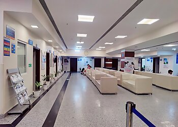 Dr. Prankul Singhal, MBBS, MS, MCh - YATHARTH SUPER SPECIALITY HOSPITAL