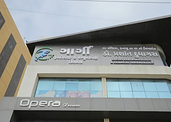 Dr. Prashant Dudhagara, MBBS, MD, DM