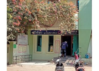 Dr. Prashant M. Mulawkar, MBBS, DGO, MS, DNB, M.Ch - TIRTHANKAR SUPERSPECIALITY HOSPITAL