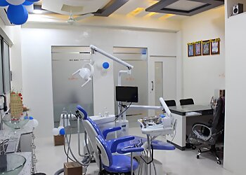 Dr. Prashant Math, BDS, MDS - THE SMILE STUDIO (DENTAL CLINIC & ORTHODONTIC CENTRE)