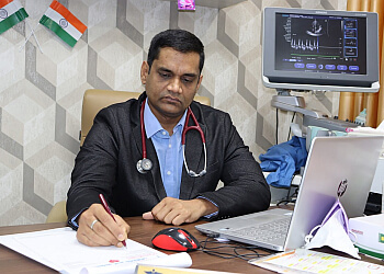 Dr. Prateek Bhadauria, MBBS, MD, DM, FSCAI -  Pariniti Heart Clinic