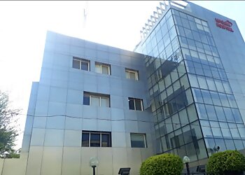 Dr. Praveen Jain, MBBS, MD - LIFELINE SUPER SPECIALITY HOSPITAL & HEART CENTRE