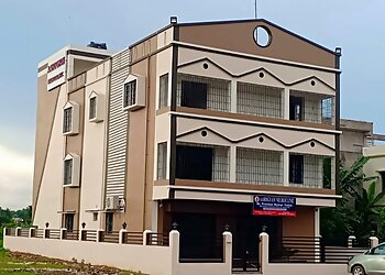 Dr. Praveen Kumar Yadav, MBBS, MD, DM - AAROGYAM NEURO CLINIC