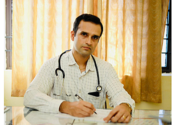 Dr. Praveen Namboodiri, MBBS, MD, DM - DR. PRAVEEN NAMBOODIRI’S KIDNEY AND BLOOD PRESSURE CLINIC