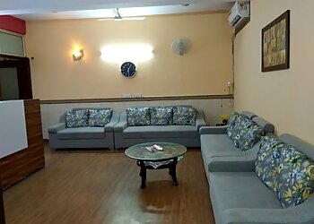 Dr. Praveen Tripathi, MBBS, MD - THE RENOWA CARE