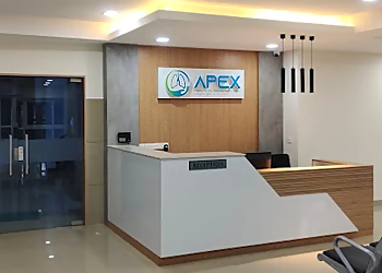 Dr. Praveen Valsalan, MBBS, MD - APEX PULMONOLOGY CLINIC