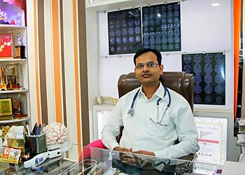 Dr. Pravin Ganjre, MBBS, MS, M.Ch - BRIX NEURO SPINE CENTER
