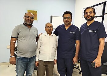 Dr. Pravin Survashe, MBBS, MS, MCh - MANIPAL HOSPITAL