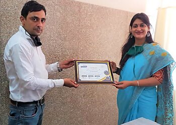 Dr. Priti Rajpurohit MBBS, MS, DNB - SHRI RAM HOSPITAL