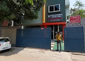 Dr. Priyadarshi Ranjan, MBBS, MS, M.CH