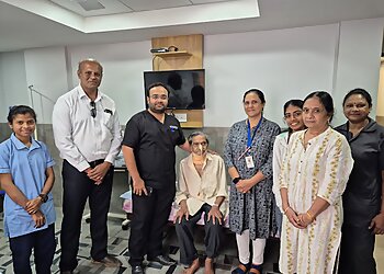 Dr. Priyank V. Rathod, MBBS, MS, MCH