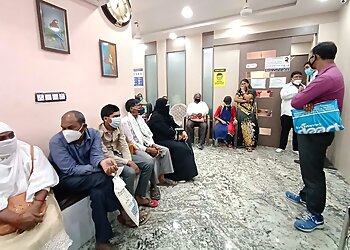 Dr. Puneet Dixit, MBBS, MD, DM (Neurology) - KANPUR NEURO AND EYE CLINIC