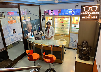 Dr. Puneet Gupta, MBBS, MS - SHARNAM EYE CENTRE & LASER SERVICES