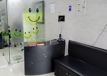 Dr. Puneet Kansal - BDS - KANSAL DENTAL CLINIC AND ORTHODONTIC CENTER