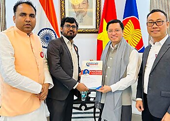 Dr. Puneet Srivastava, MBBS,MRCP((Internal medicine), MRCP(Rheumatology)