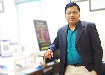 Dr. Pushkar Deshpande MBBS, MS, MCh - PERFECTION PLASTIC SURGERY CLINIC