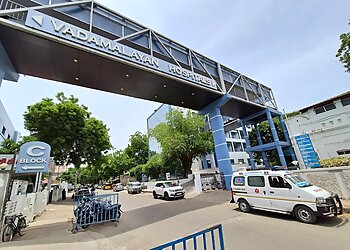 Dr. R M Hemnath, MBBS, MD, DM - VADAMALAYAN HOSPITAL