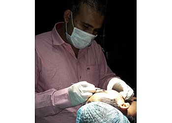 Dr. R. R. Singh, MBBS, DVD - R & R SKIN AND HAIR CLINIC