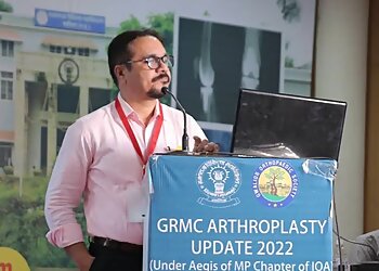 Dr. R.S. Bajoria, MBBS, MD