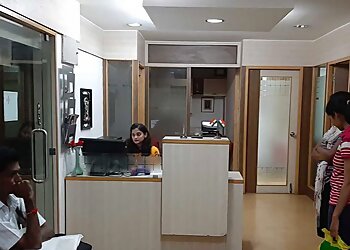 Dr. R. Srinivasa, MBBS, MD, DM - SRINIVASA NEUROLOGICS