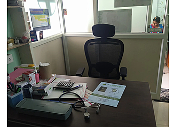 Dr. R. Suresh Kumar Reddy, MBBS, DNB - VANAJA VATSALYA HOSPITAL