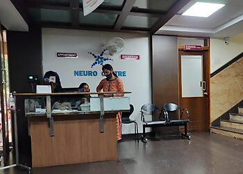 Dr. R. Umashankar, MBBS, MD, DM - BENGALURU NEURO CENTRE