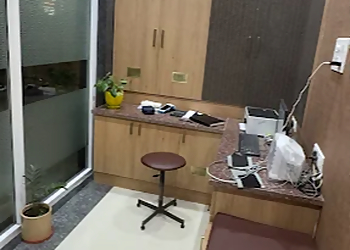 Dr. R. Velraj, MBBS, MD - RV LUNG CARE